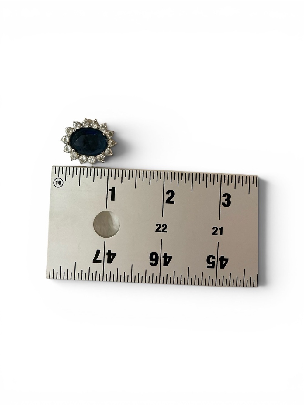 Kenneth Jay Lane Blue and White Halo Statement Ring - Picture 12 of 14